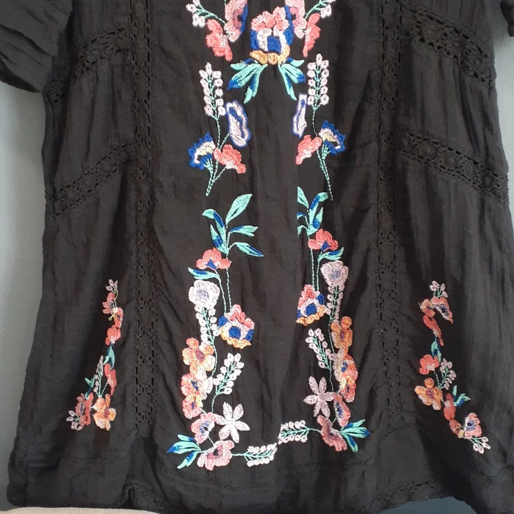 Free people black tunic embroidery floral Boho Festival   top size xs - Picture 3 of 16